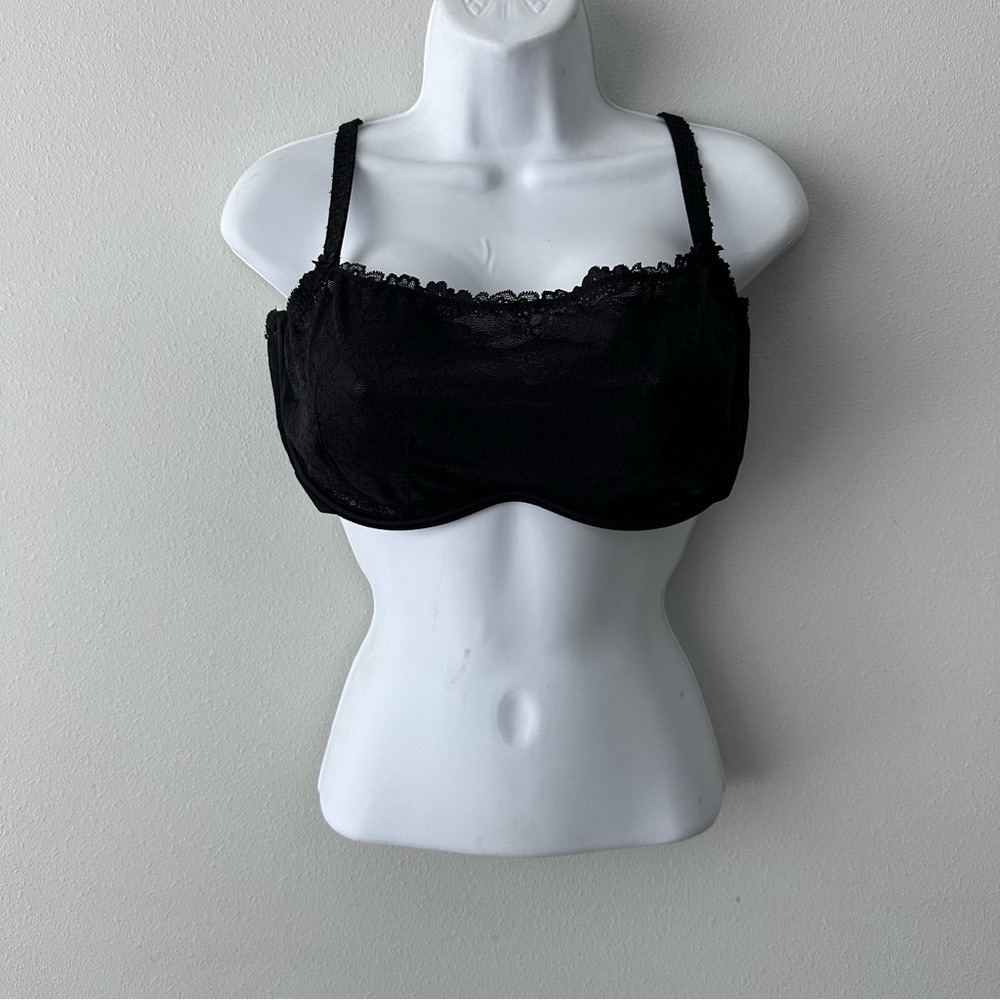 PINK Victoria's‎ Secret Black Unlined Bra